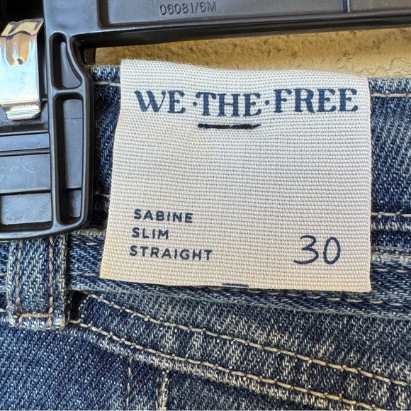 Free People We the Free Sabine Slim Straight Jeans Sz 30 HIBERNATE Blue NWT - Picture 9 of 16